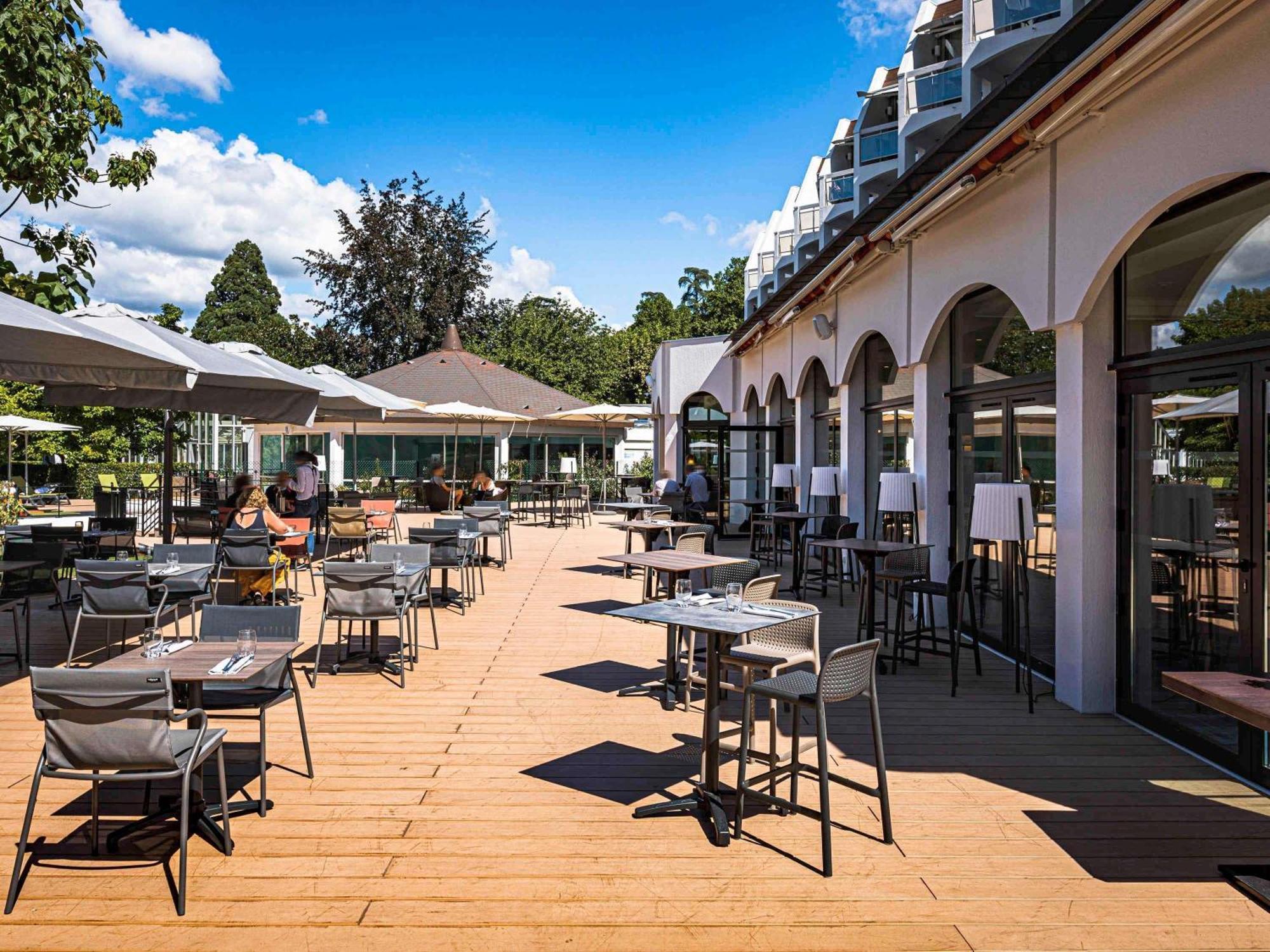 Mercure Aix-Les-Bains Domaine De Marlioz Hotel & Spa Exteriör bild