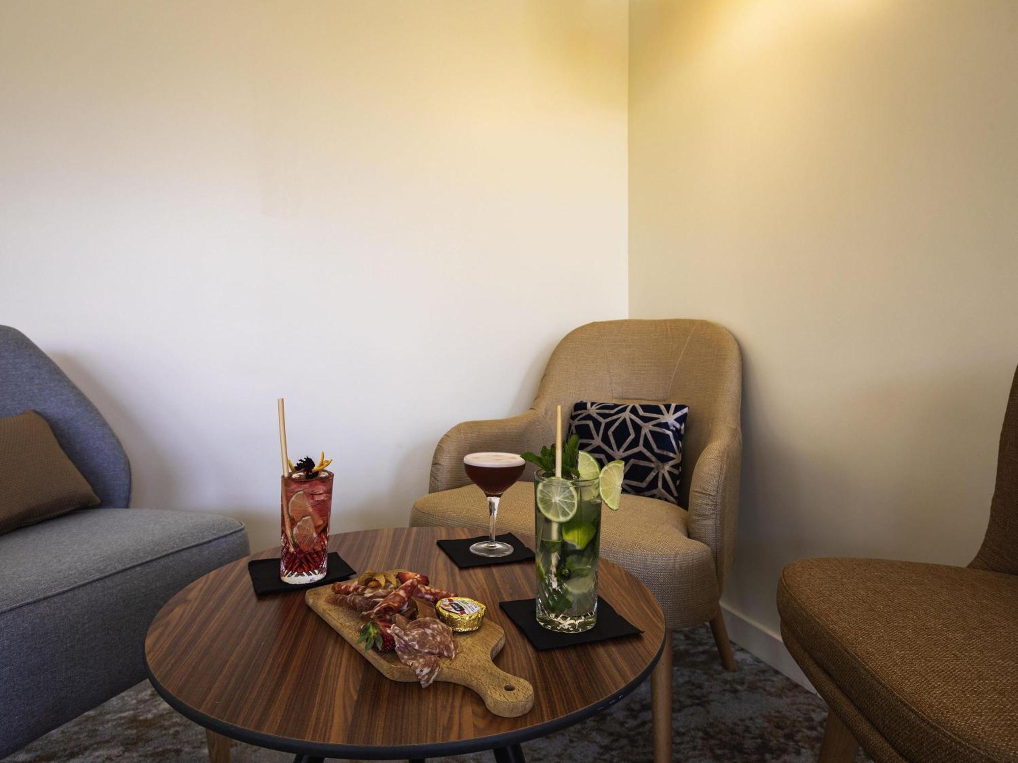 Mercure Aix-Les-Bains Domaine De Marlioz Hotel & Spa Exteriör bild