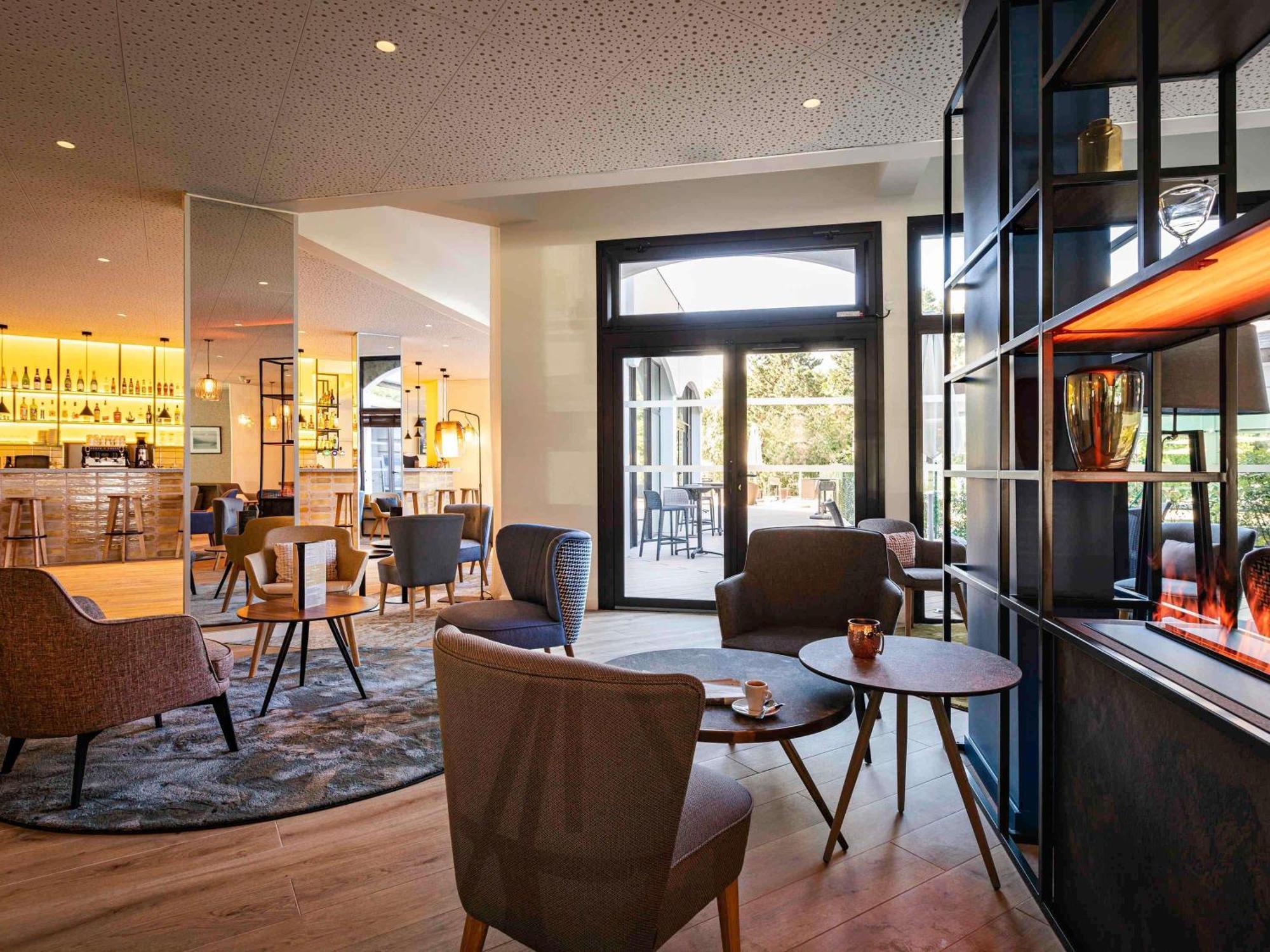 Mercure Aix-Les-Bains Domaine De Marlioz Hotel & Spa Exteriör bild